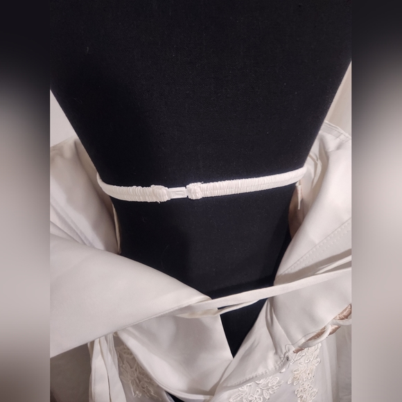 Wedding/prom dress - Picture 4 of 7